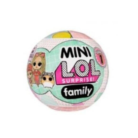 L.O.L. Surprise! Mini Family Series 3 Mystery Pack 3‑Figure Ball Playset - Picture 3 of 3